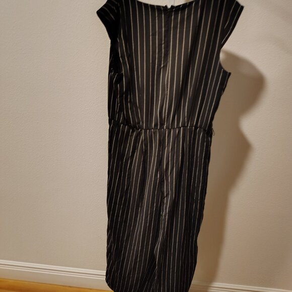 APT. 9 Tie Waist Jumpsuit Size XXL NWT Black and White Striped Sleeveless - Picture 10 of 10